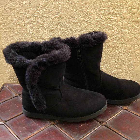 Cat & Jack Girls Fur Boots - Picture 3 of 6
